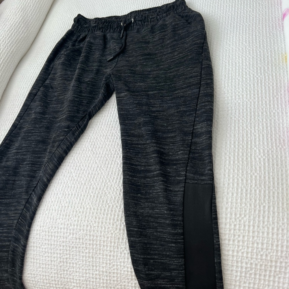 Mens joggers size S